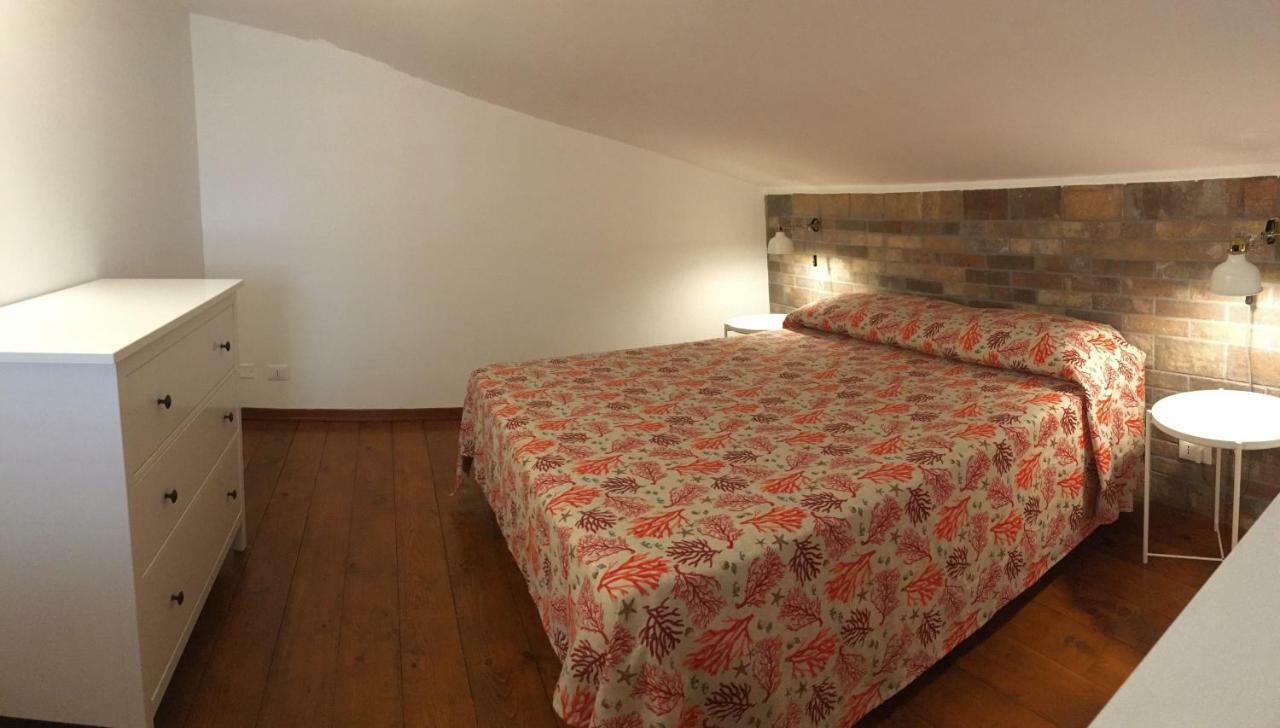 L'Isola Casa Vacanze 산비토로카포 외부 사진